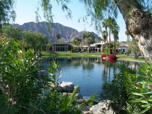 The lagoon.  Photo by Elaine Quilici