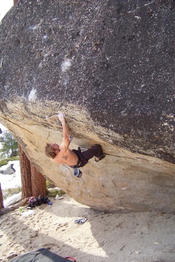 Jesse Bonin on Pimp Juice V9. Photo by Jason Hogan