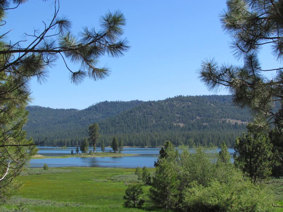 Eagle Point at Davis Lake, which is located north of Portola. Photo by Elaine Quilici
