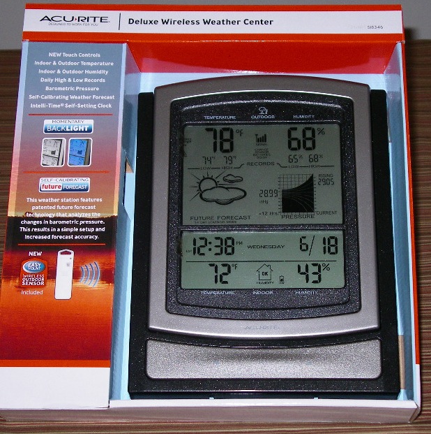 A wireless weather center.  Photo by Elaine Quilici