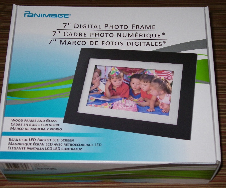 Digital photo frame.  Photo by Elaine Quilici