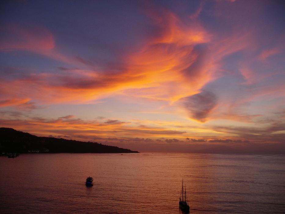 Sunset in Sorrento.  Photo by Elaine Quilici
