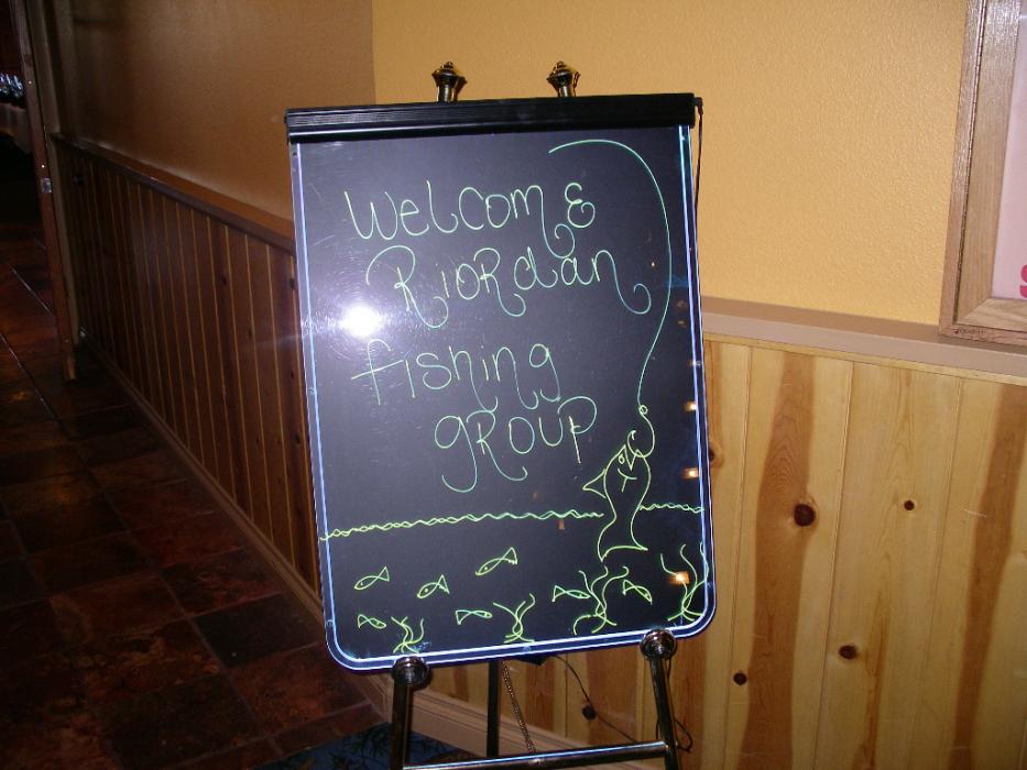 The sign welcoming the Riordan group at the annual tourney-ending banquet on a Tuesday evening.  Photo by Don Quilici