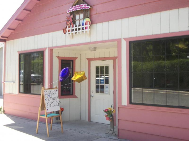 Pookie's Playhouse. A children's boutique
