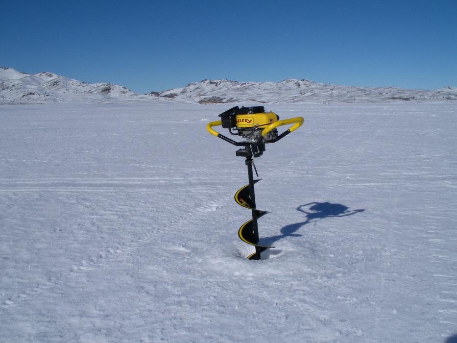 A two-man, gas-operated ice auger ready to be used.  Photo by Don Quilici
