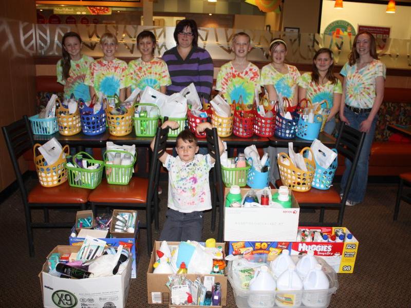 Silver Sage 4-H Community Club donating items