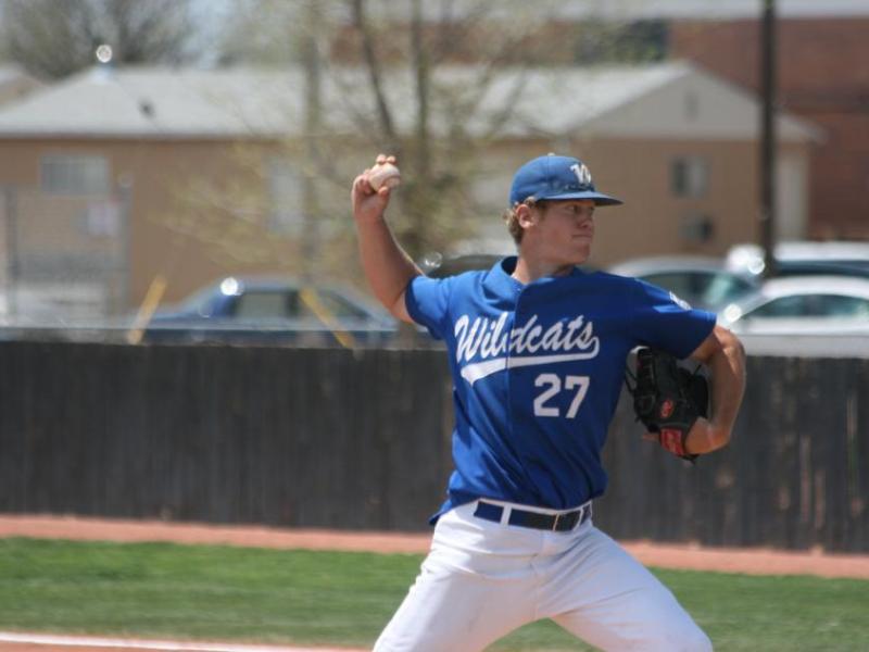 Spencer Greer pitches-beat Lamar 9-5 in game 1.