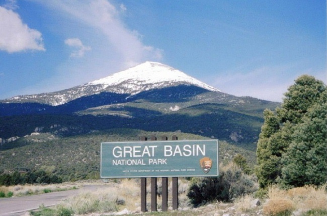 A sign for Great Basin National Park. Photo by Elaine Quilici