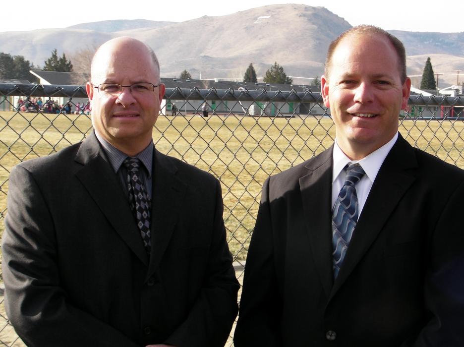 L to R: Michael “Sean” Giurlani and Carson City Deputy Don Gibson. Deputy Gibson announced he's running for sheriff.  
