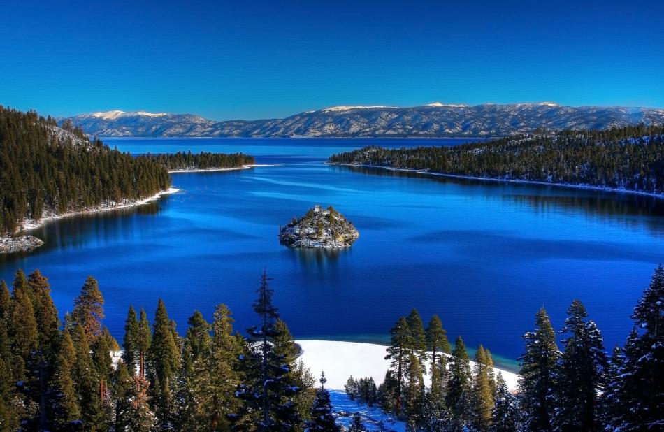 Lake Tahoe's Emerald Bay with Fannette Island. Wikipedia photo