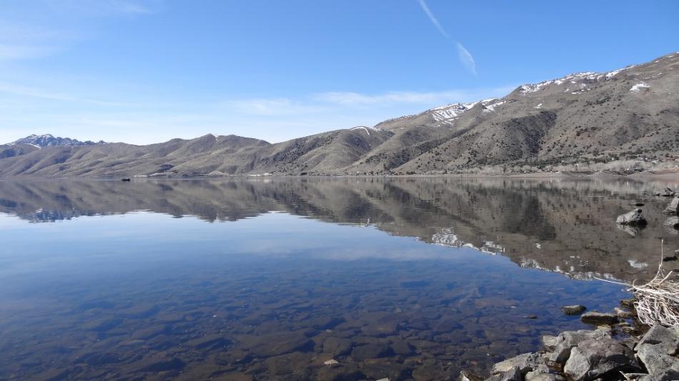 Topaz Lake. Photos by Elaine Quilici