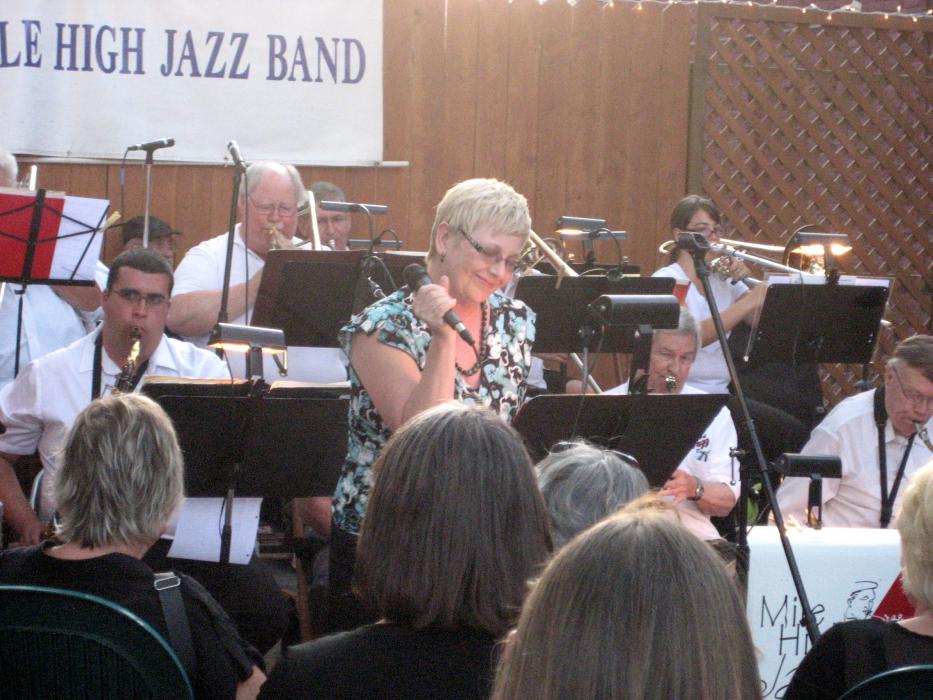 Cindee LeVall sings with Mile High Jazz Band at Comma Coffee.