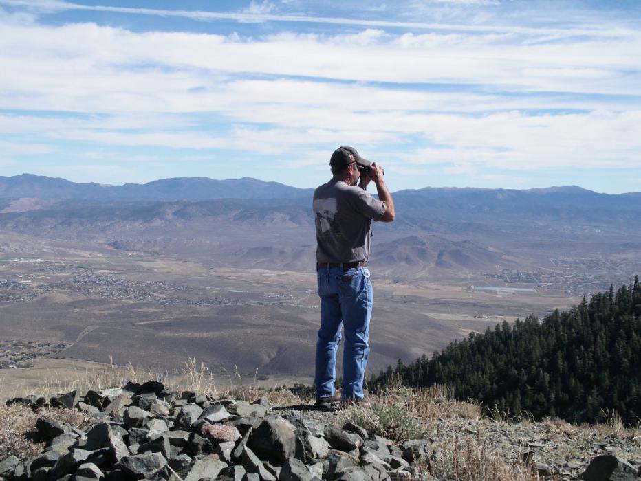 Rob Buonamici glassing for deer. Photo by Don Quilici