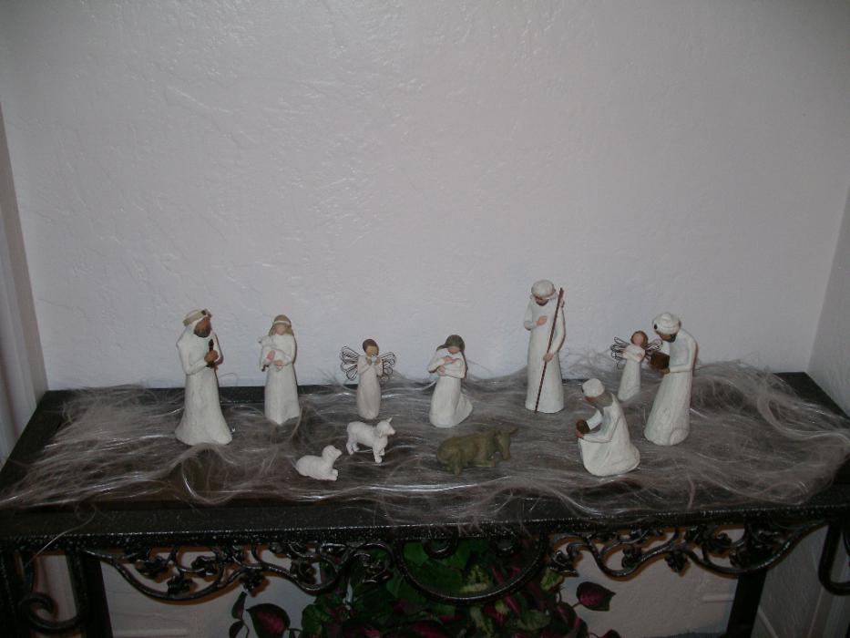 Nativity figures.  Photo by Elaine Quilici