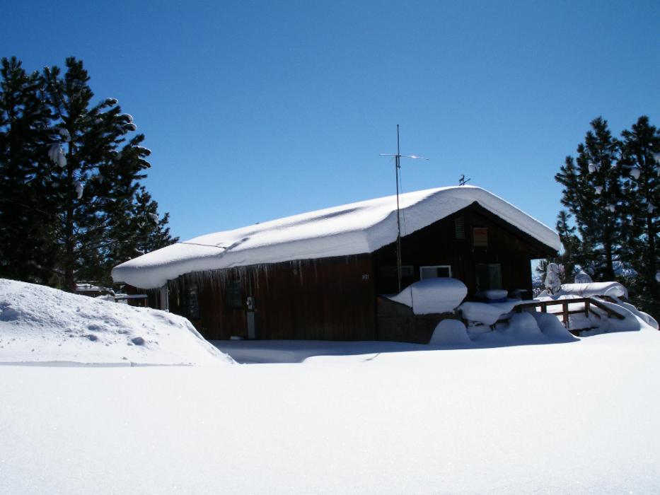 Another mountain home on that same day.  Photo by Elaine Quilici