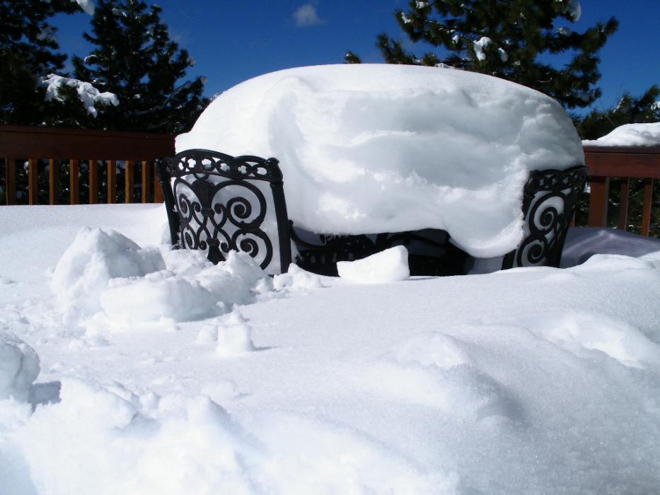 Table and chairs on the Quilici cabin deck in 2011. Photo by Elaine Quilici