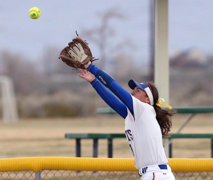 Melanie Mecham makes a catch in this file photo from Feb. 27. Photo by Cathleen Allison, Nevada Photo Source