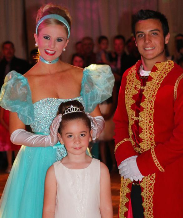 Paris, Ben & Madison Vaccaro. Photo by Angila Golik