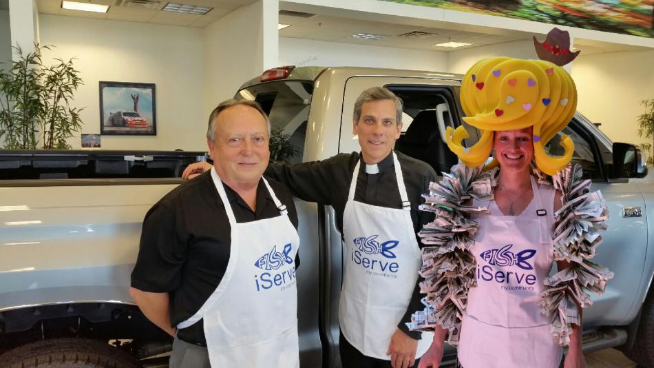 Celebrity Waiters Dana Whaley, Fr. Chuck Durante, and Cyntha Pennington collected the most tips at Have a Heart Celebration.