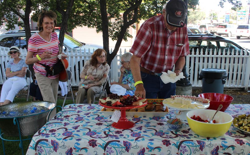 Guests enjoy appetizers provided by the Carson City Historical Society