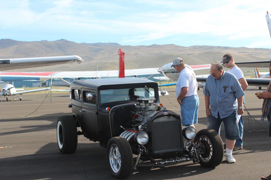 Old cars and motorcycles were also on display