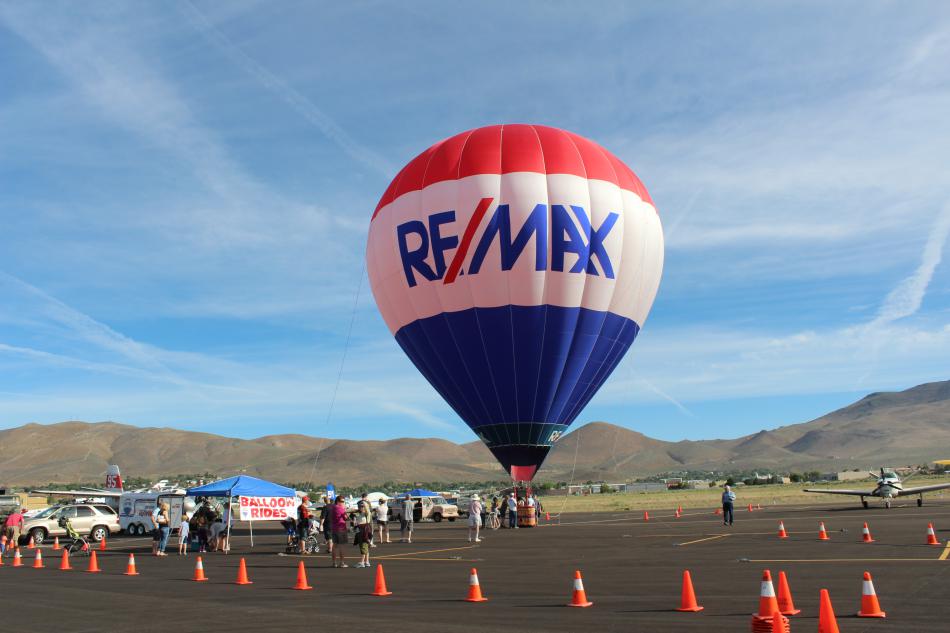 The Remax balloon offers guests tethered hot air balloon rides