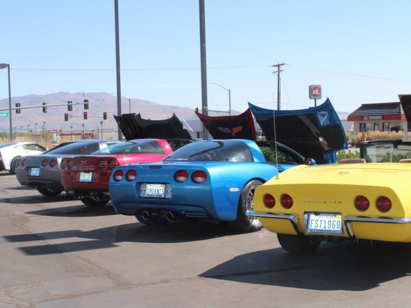 Corvettes parket at Michael Hohl
