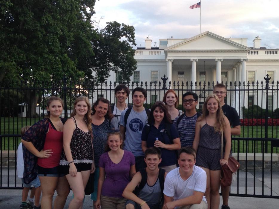 Carson High students participated in National History Day and made a trip to the White House.