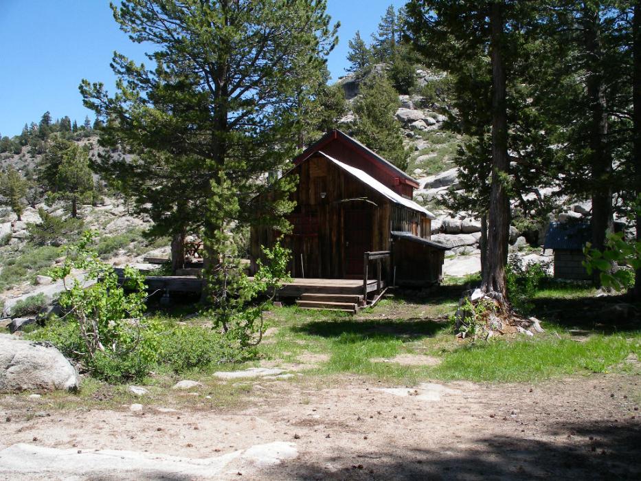 Old cabin along S.R. 04 near Kinney Reservoir.  Photo by Elaine Quilici