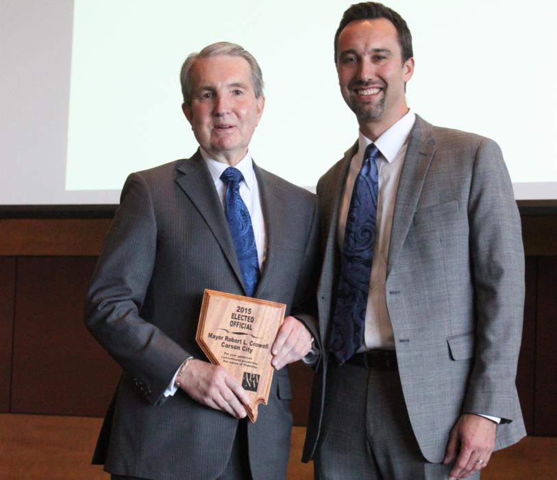 Carson City Mayor Bob Crowell accepts the DeBoer Award for Distinguished Leadership Elected Official.
