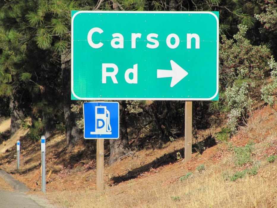 Drive from Carson to Carson to reach Apple Hill, Calif. Photo by Elaine Quilici