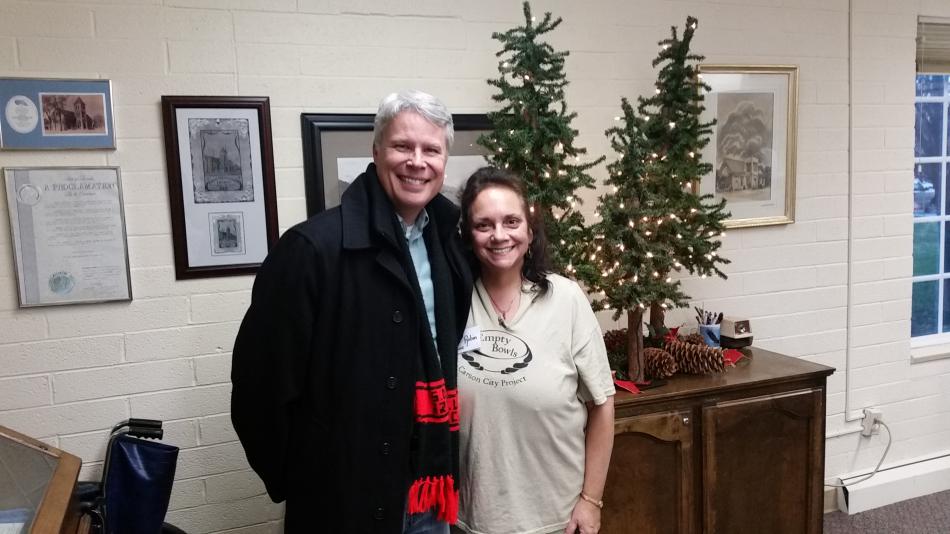 Robin McGregor of Carson City Pottery with Mike Salogga