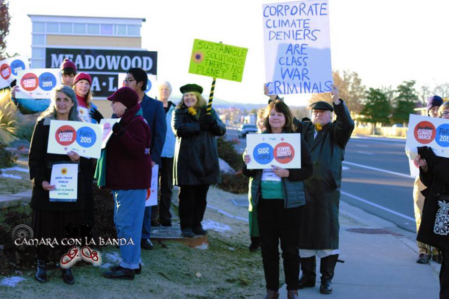 Climate marchers let shoppers know the weekend was also about the climate!