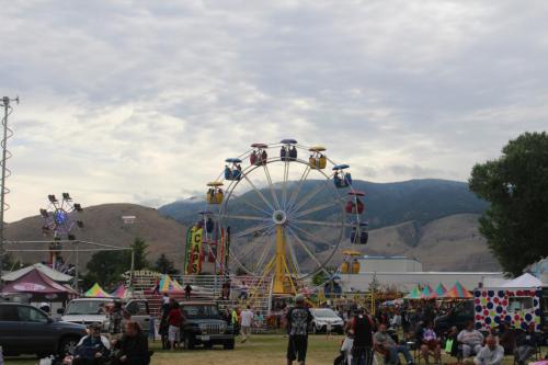 Celebrate Mother's Day at the RSVP Spring Celebration at Mills Park. Photo by Rachel Spacek