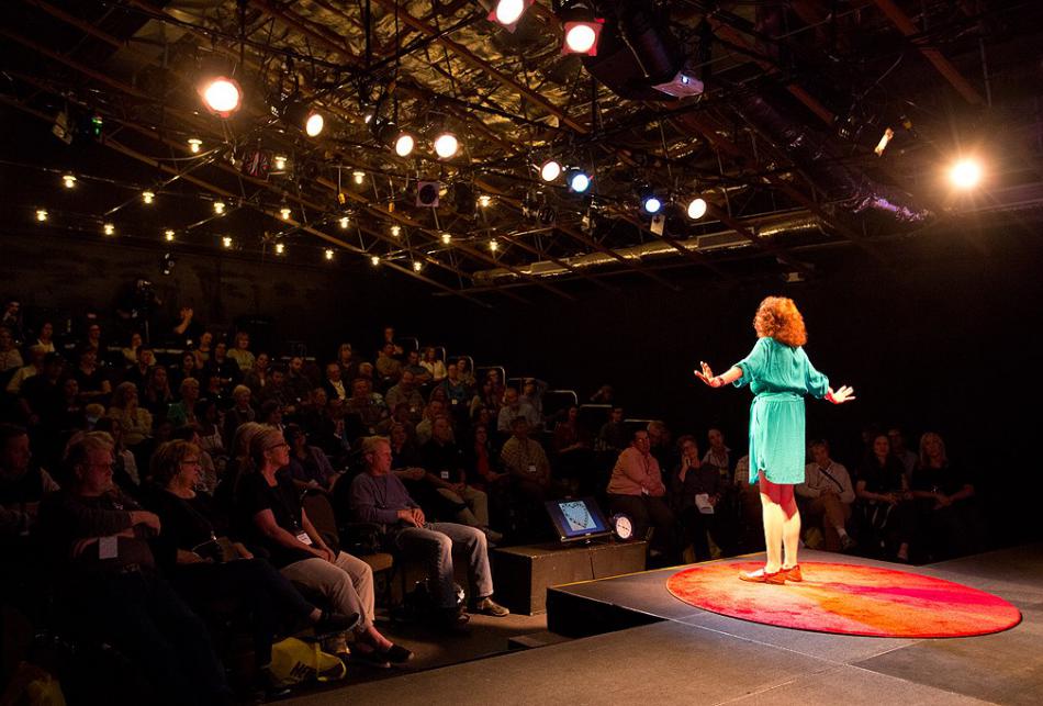 Carson City resident Audrey Markowitz wows the crowd on April 8.