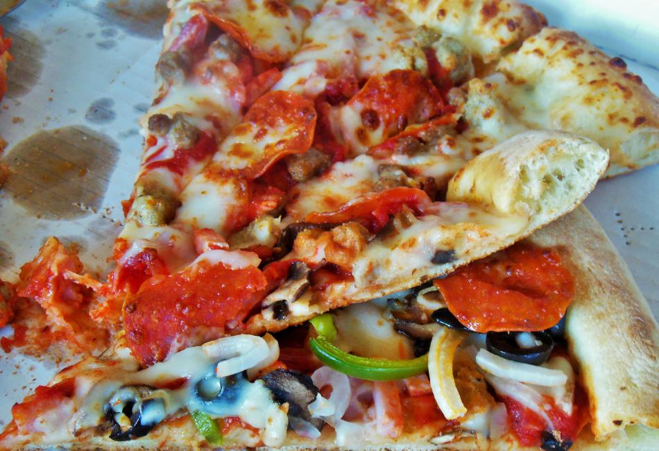 Fresh pizza pie, what Papa John's is known for.