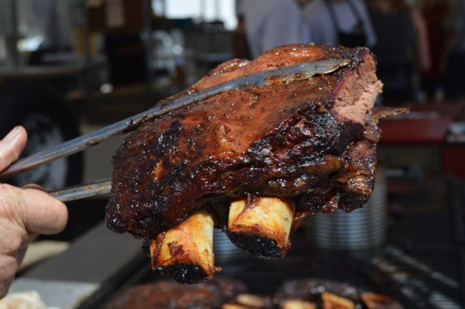Photos by Lisa Fisher. Huge beef ribs fresh out of the cooker.