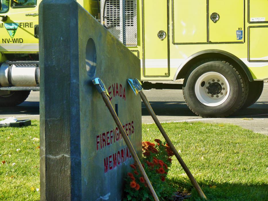Sideview of the Nevada Firefighters Memorial marker.