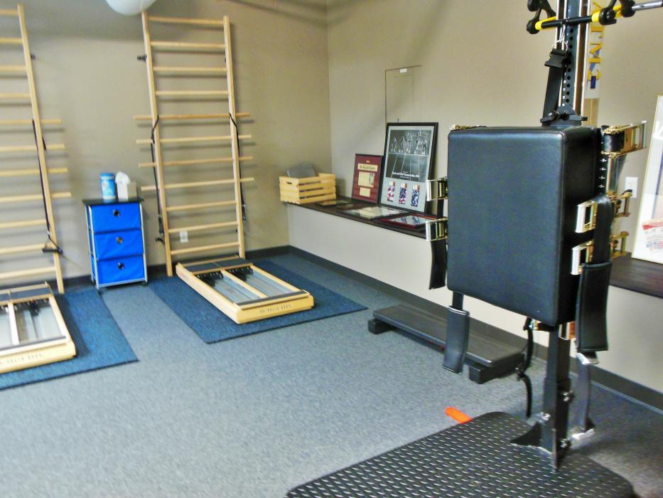 Ascent Physical Therapy's upstairs rehab room.