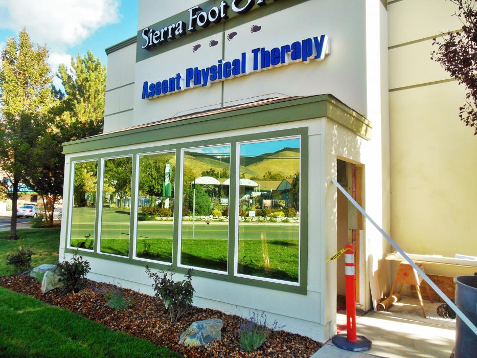 The front exterior of Sierra Foot and Ankle and Ascent Physical Therapy includes a new wind screen.