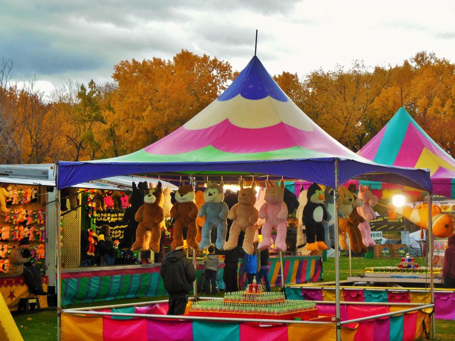 The midway at the carnival in Mills Park.