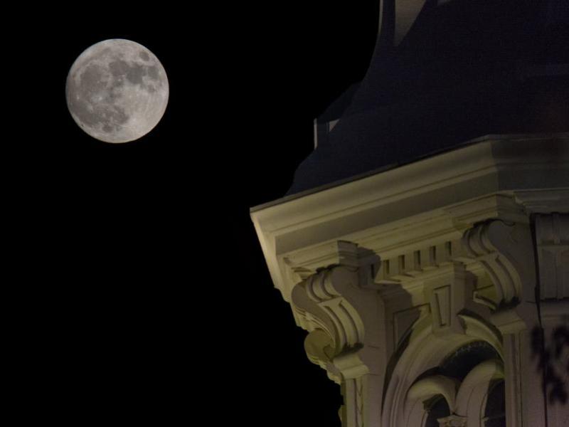 Supermoon rising over the Nevada State Capitol.