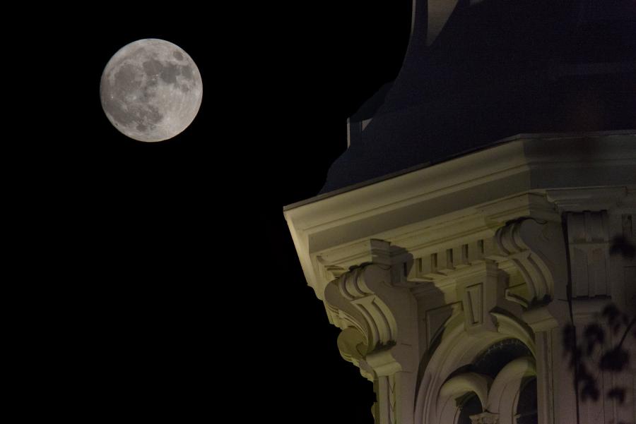 Supermoon rising over the Nevada State Capitol.