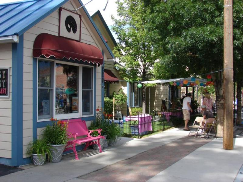 Artsy Fartsy Art Gallery on West Telegraph is in the running for an 'Indie' award.