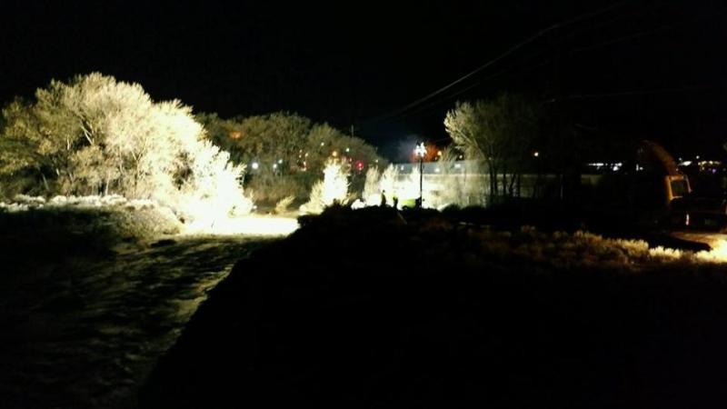 Night operations on the bridge. Photo by Lyon County Emergency Management