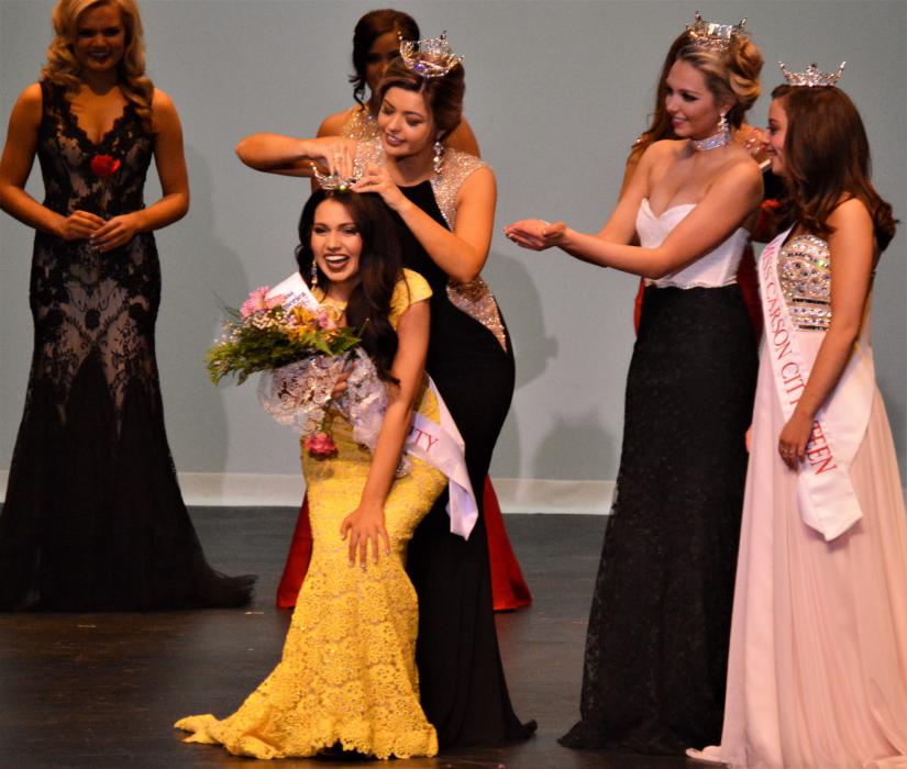 Macie Tuell is crowned Miss Carson City 2017 by Miss Carson City 2016 Samantha Byassee.