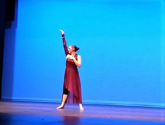 Dancer Jazlyn Bardeen during the CHS Talent Show.