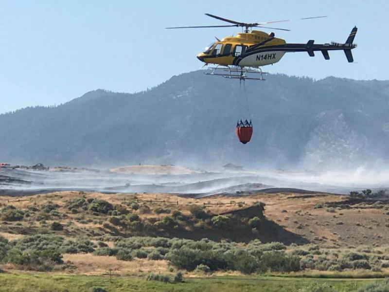 Helicopter supports helps stop the spread of the Foothill Fire. Photo courtesy of Christina Duncan