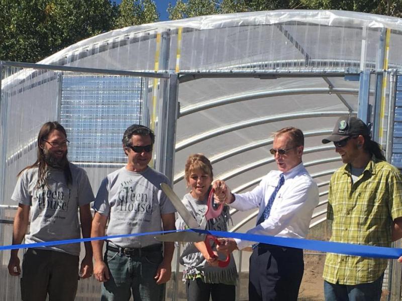 L to R: Cory King, Arnold Carbone, Karen Abowd, Ed Epperson and Will Pierce.  Photo by Kirk Caraway
