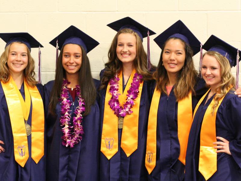 (L to R): Clare Davison, Sydney Alpers, Elaina Marchegger, Jee Benton, Claire Cochran (Courtesy of Sean Davison)